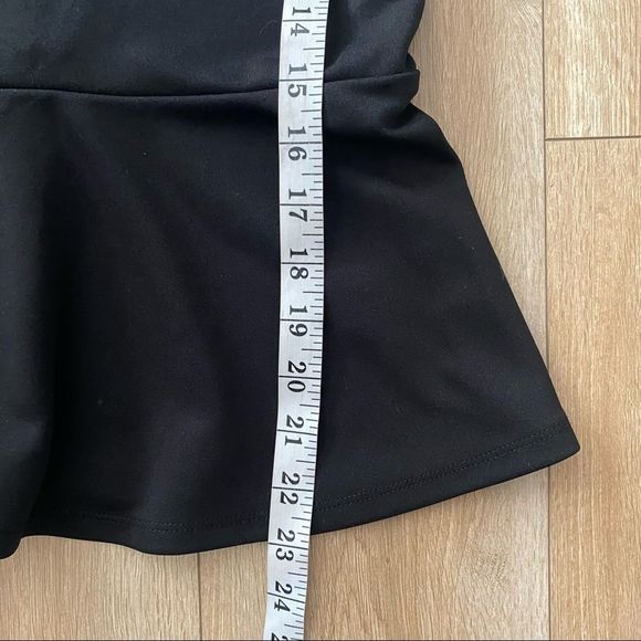 Express V Neck Peplum Zipper Back Tank Top Black Womens Size Small - Picture 6 of 6